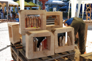 2012_i006