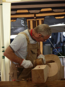 2012_i024